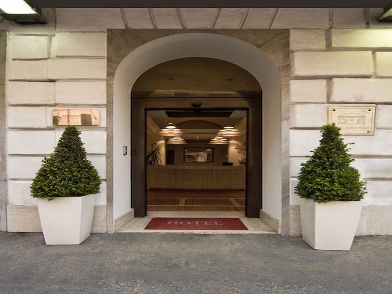Hotel Exe Domus Aurea Roma Esterno foto
