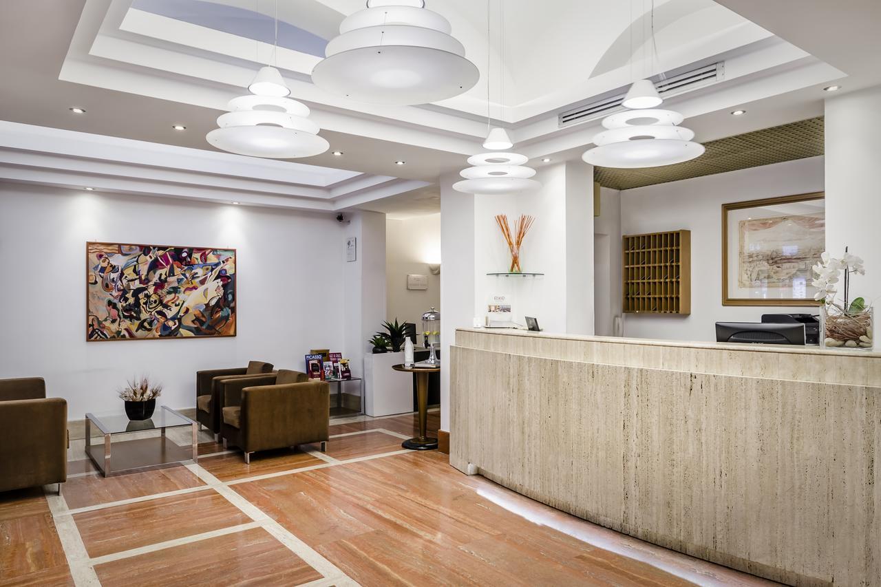 Hotel Exe Domus Aurea Roma Esterno foto