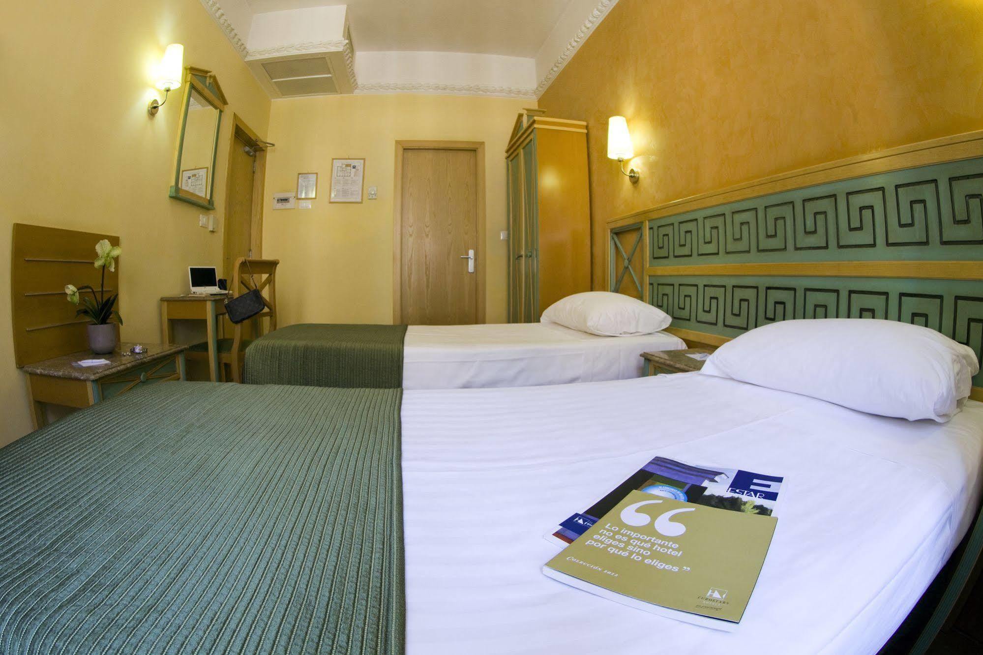 Hotel Exe Domus Aurea Roma Esterno foto
